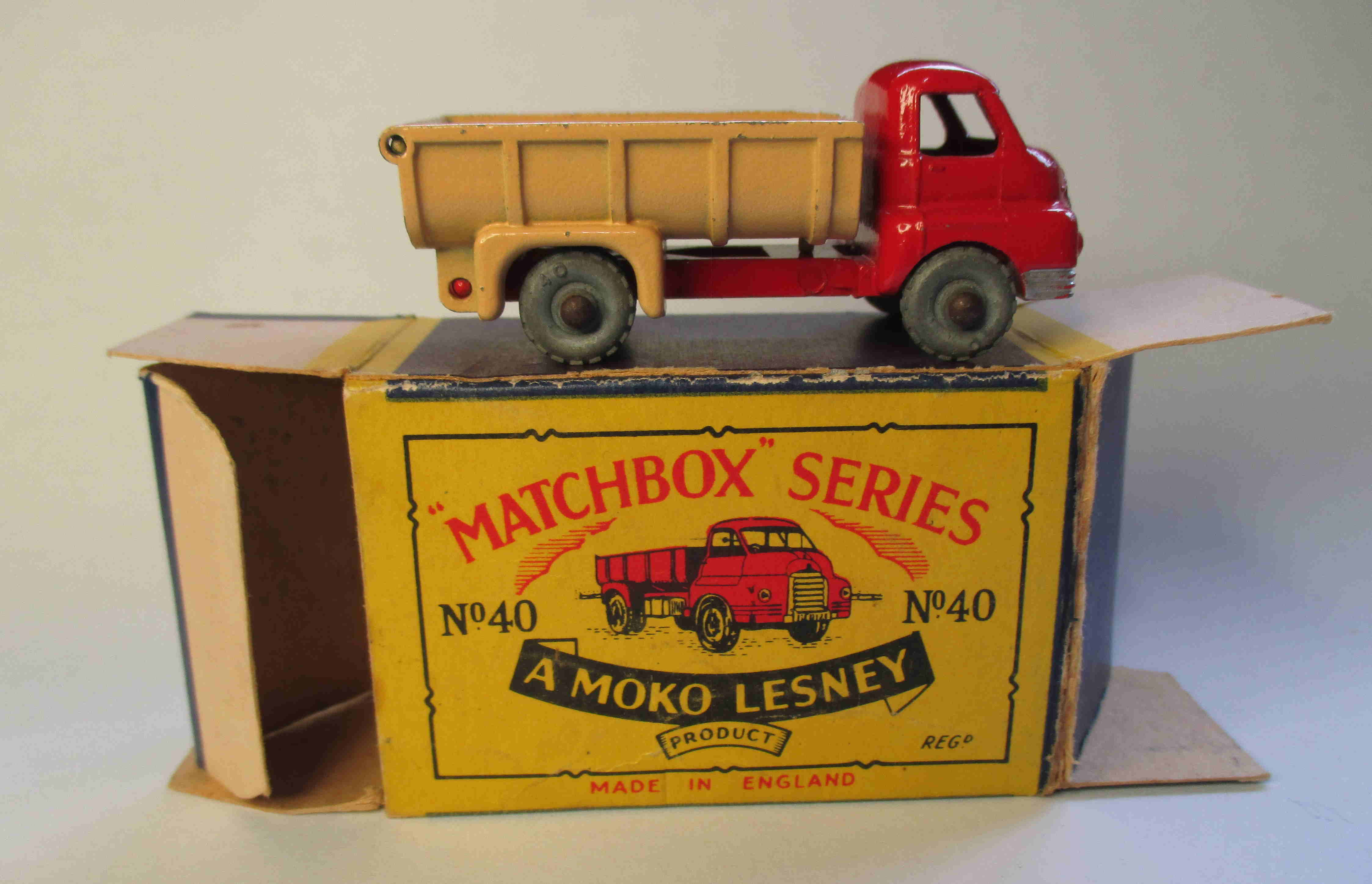 Bedford Tipper.jpg